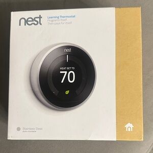 Nest Smart Thermostat in Stainless Steel